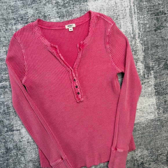 Dylan Shirt Womens Medium Pink Waffle Knit Henley Raw Hem Coquette Grunge Y2K - Picture 2 of 10